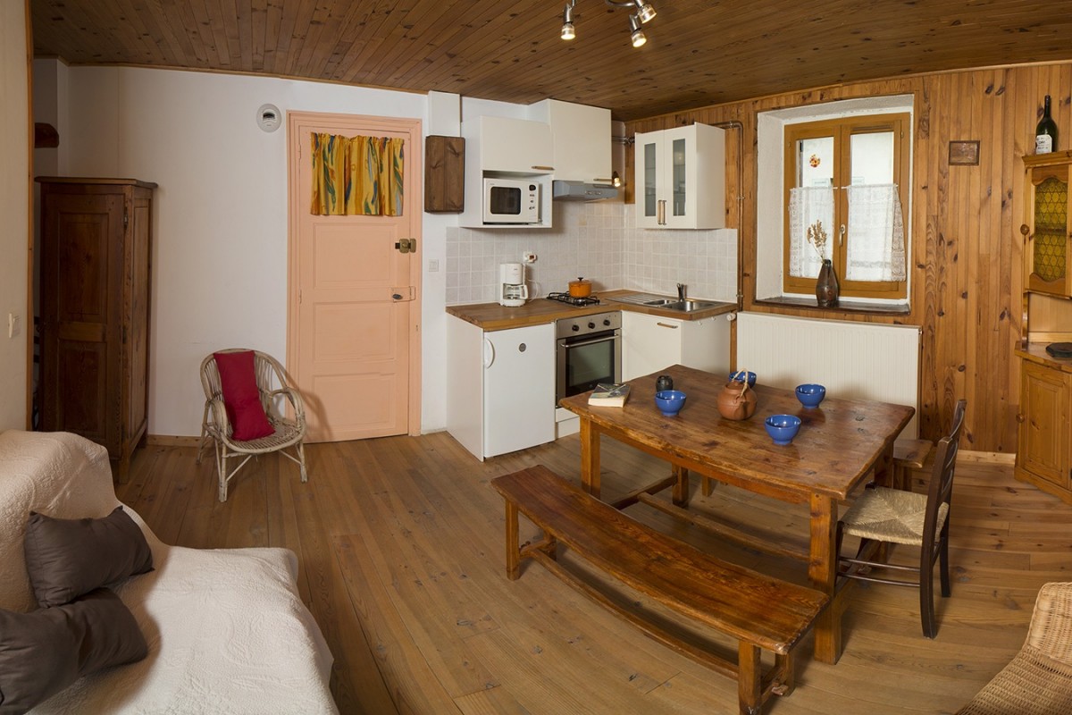 le rioue cuisine vue gauche