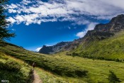 derniere montee sous clausis soleil le randonneur au soleil