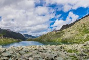 Le lac Lestio sous le Viso, vue sur la vallée du Queyras