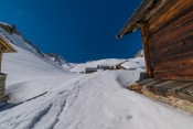 Vers les chalets de Clapeyto