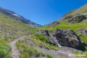 traversee torrent dans vallon laugier