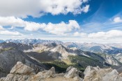 Vue sur le massif de Ecrins depuis le pic de Cote Belle