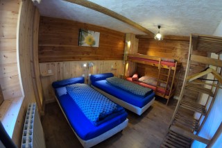 Chambre 3-5 personnes