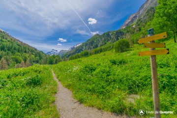 Petit Belvédère du Viso et sentier écologique du Pré Michel