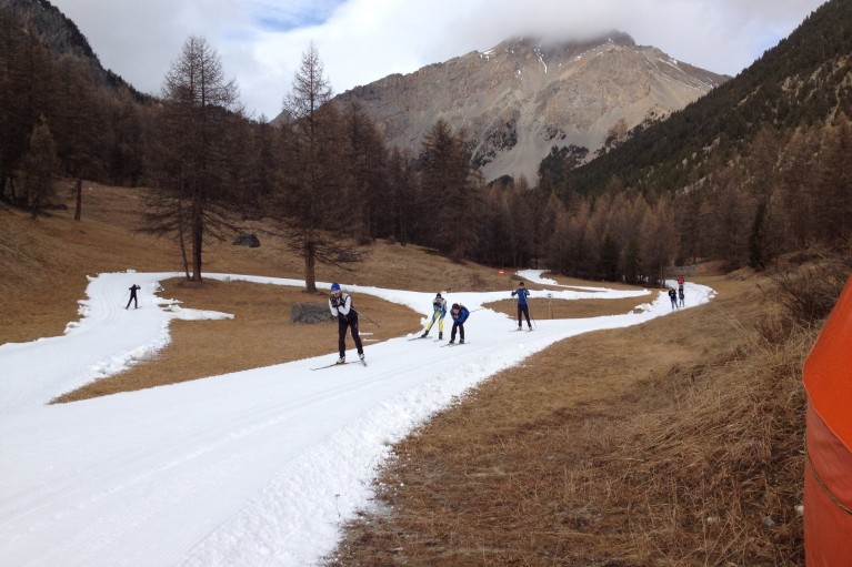 Le front de neige du domaine de ski de fond d'Arvieux le 25.12.2015