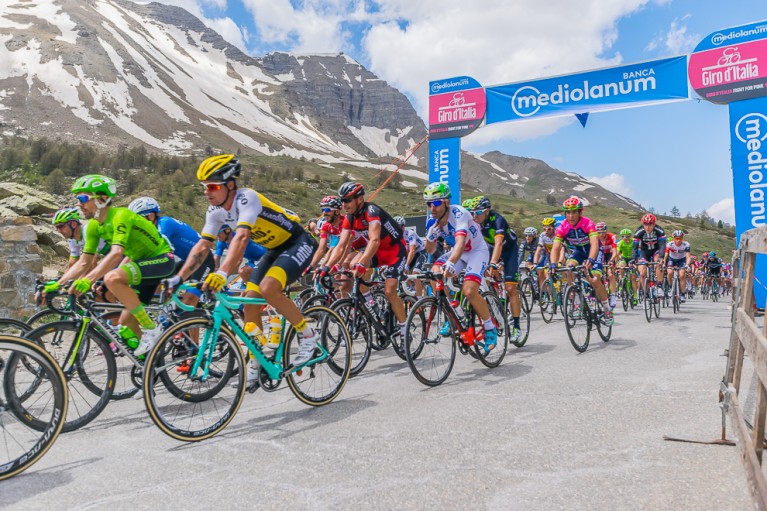 passage peloton col vars
