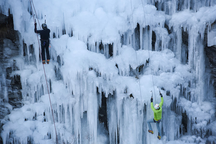 Rencontre de la première glace Aiguilles 2026